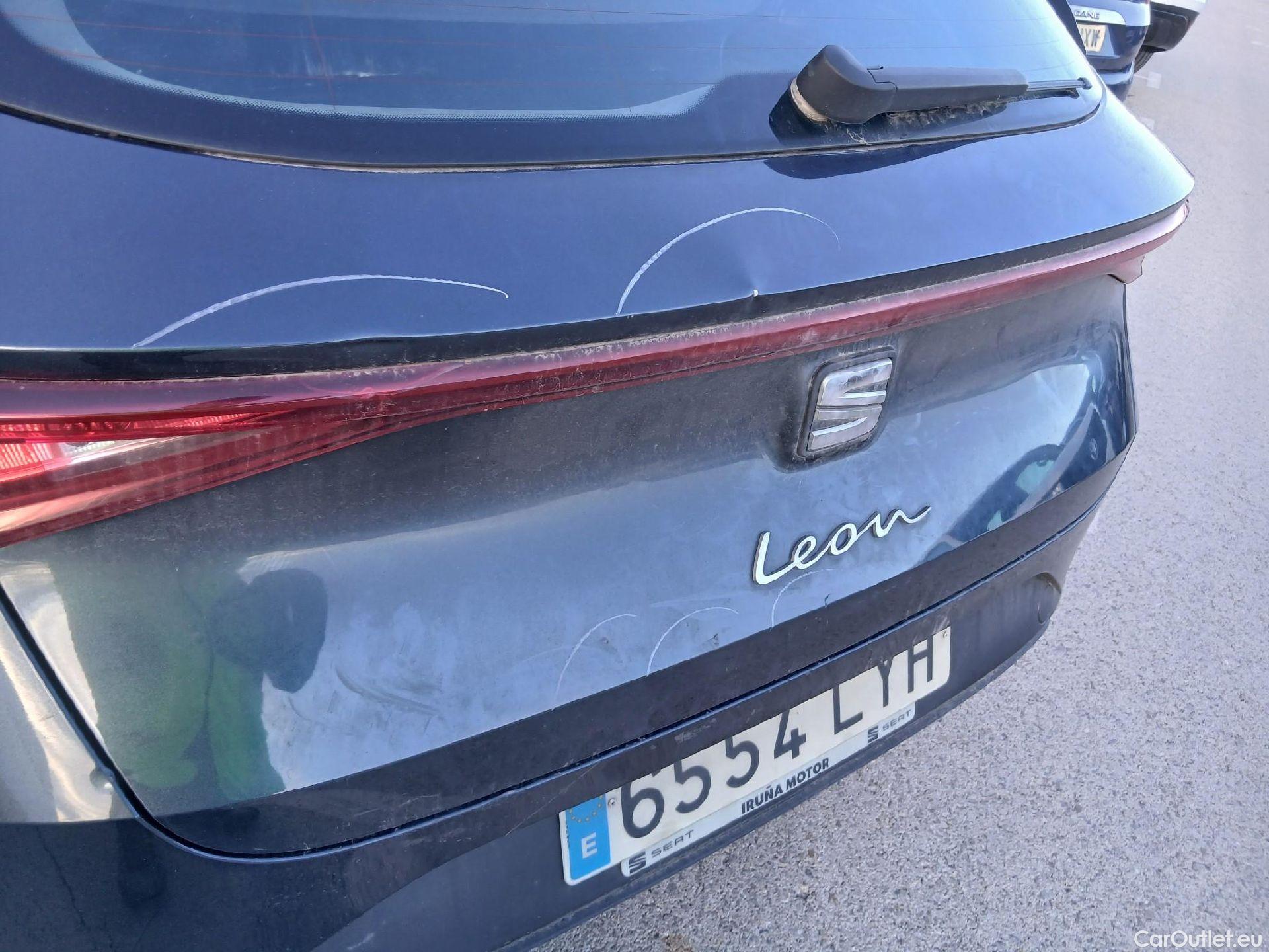  Seat  Leon SEAT Nuevo León / 2020 / 5P / familiar SP 2.0 TDI 85kW Reference Go #35