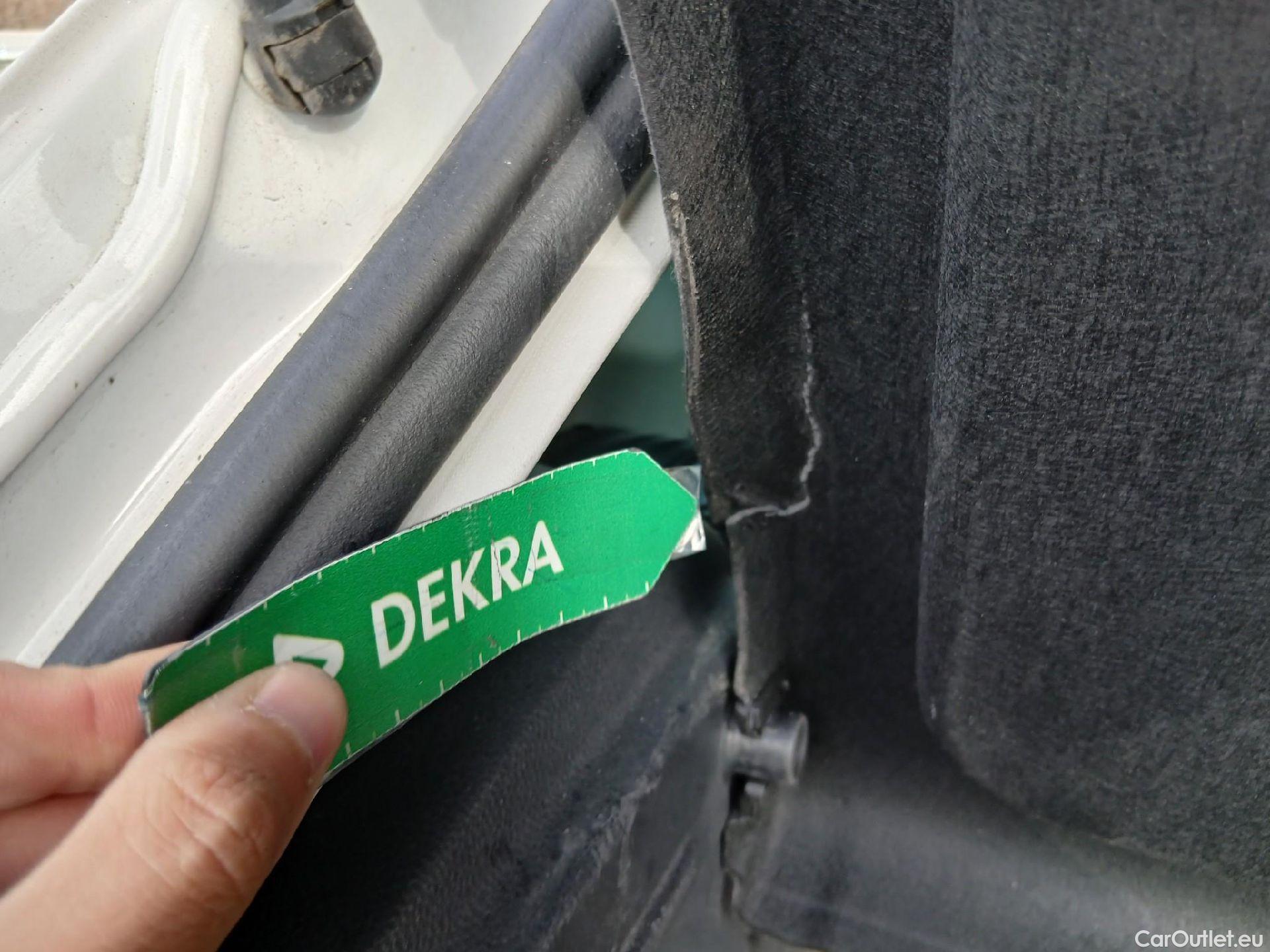  Seat  Ibiza SEAT  / 2017 / 5P / berlina con portón 1.0 MPI 59kW (80CV) Reference Plus(SP) #15