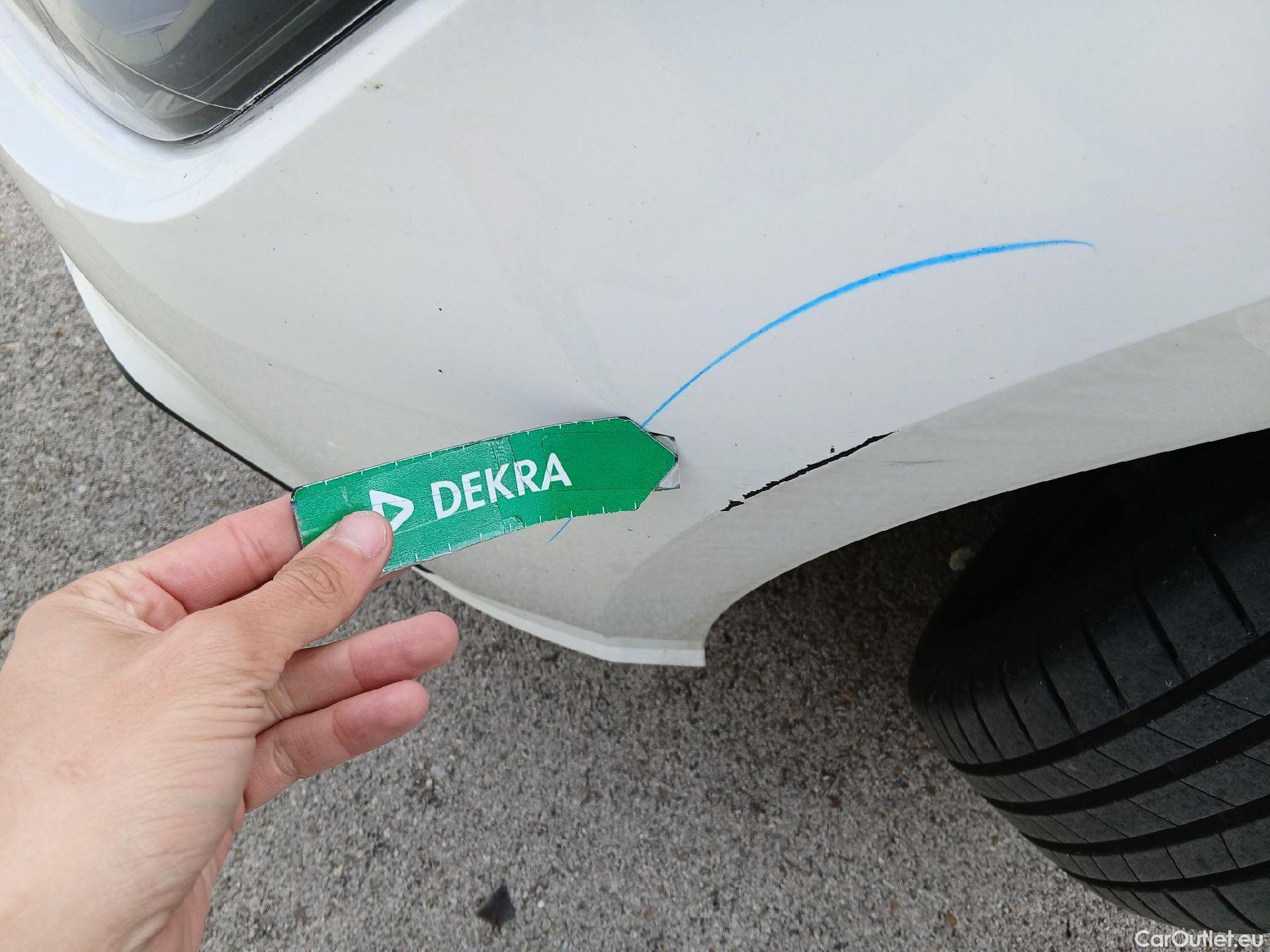  Seat  Ibiza SEAT  / 2017 / 5P / berlina con portón 1.0 MPI 59kW (80CV) Reference Plus(SP) #3