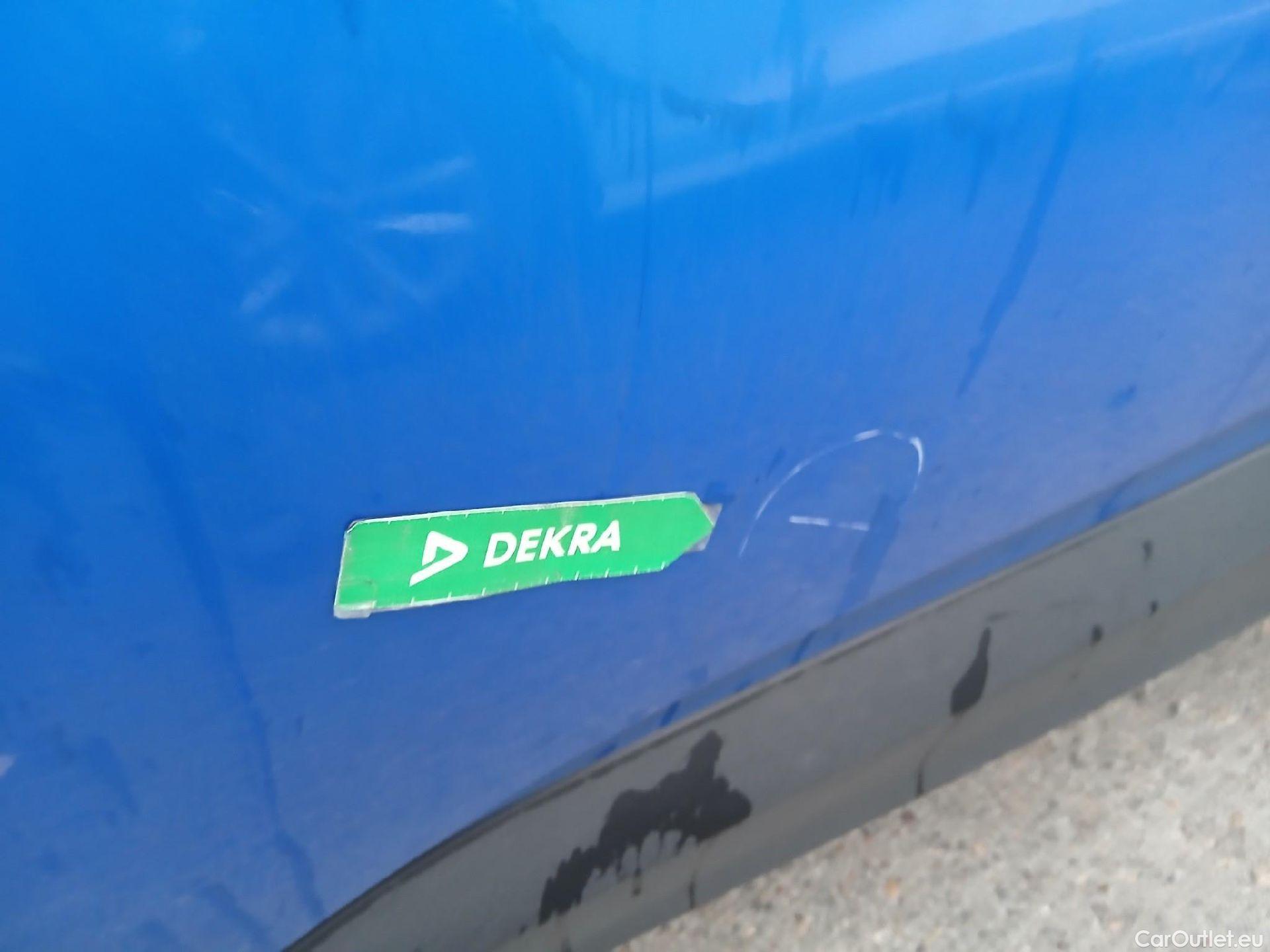  Opel   Grandland X OPEL Grandland / 2021 / 5P / todoterreno 1.5 CDTi Business Edition Auto #14