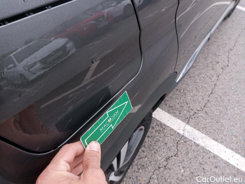  Peugeot  3008 PEUGEOT  Hybrid / 2020 / 5P / todoterreno 225 e-EAT8 Allure #27