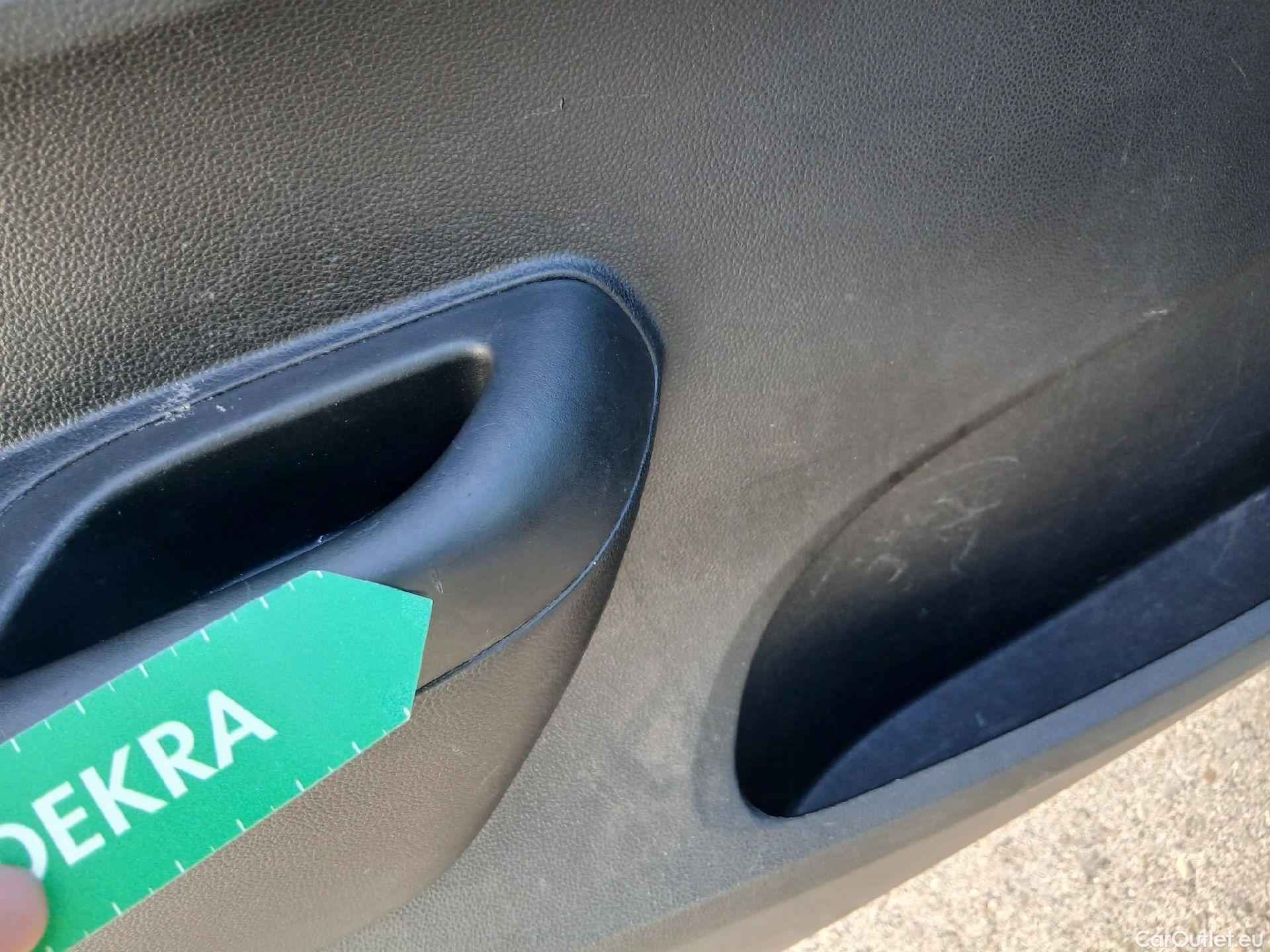  Dacia  Spring DACIA  / 2021 / 5P / berlina con portón Comfort Plus Electric 33kW (45CV) (AC) #6