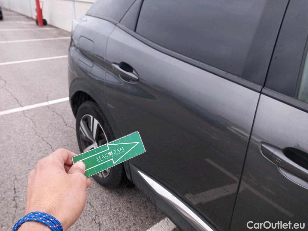  Peugeot  3008 PEUGEOT  Hybrid / 2020 / 5P / todoterreno 225 e-EAT8 Allure #22