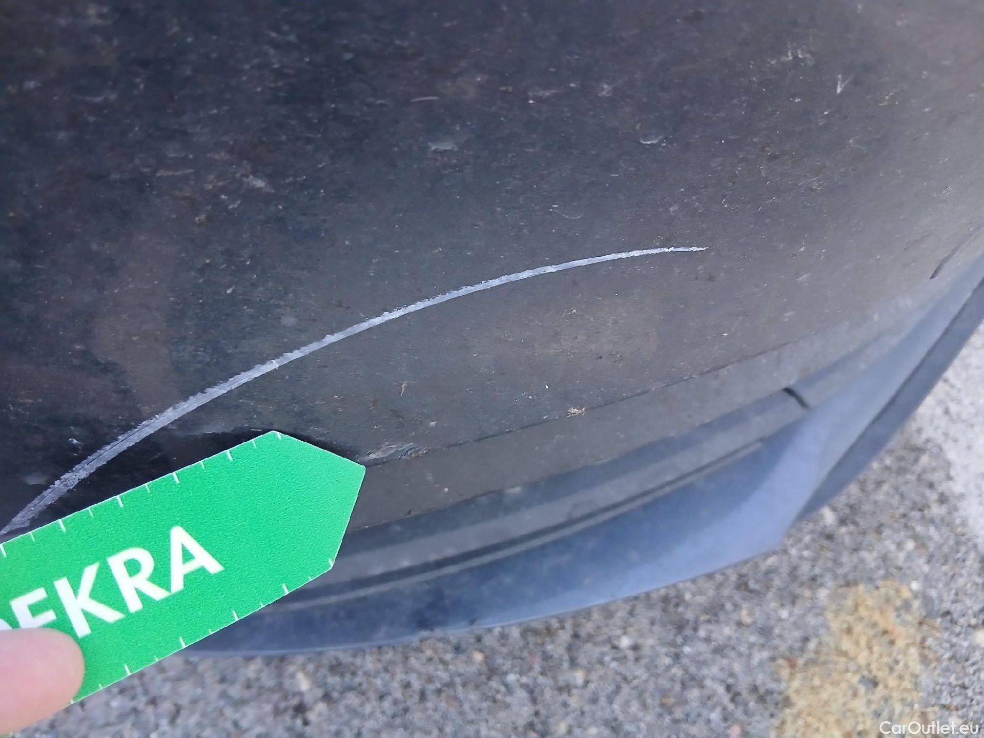  Seat  Leon SEAT Nuevo León / 2020 / 5P / familiar SP 2.0 TDI 85kW Reference Go #21