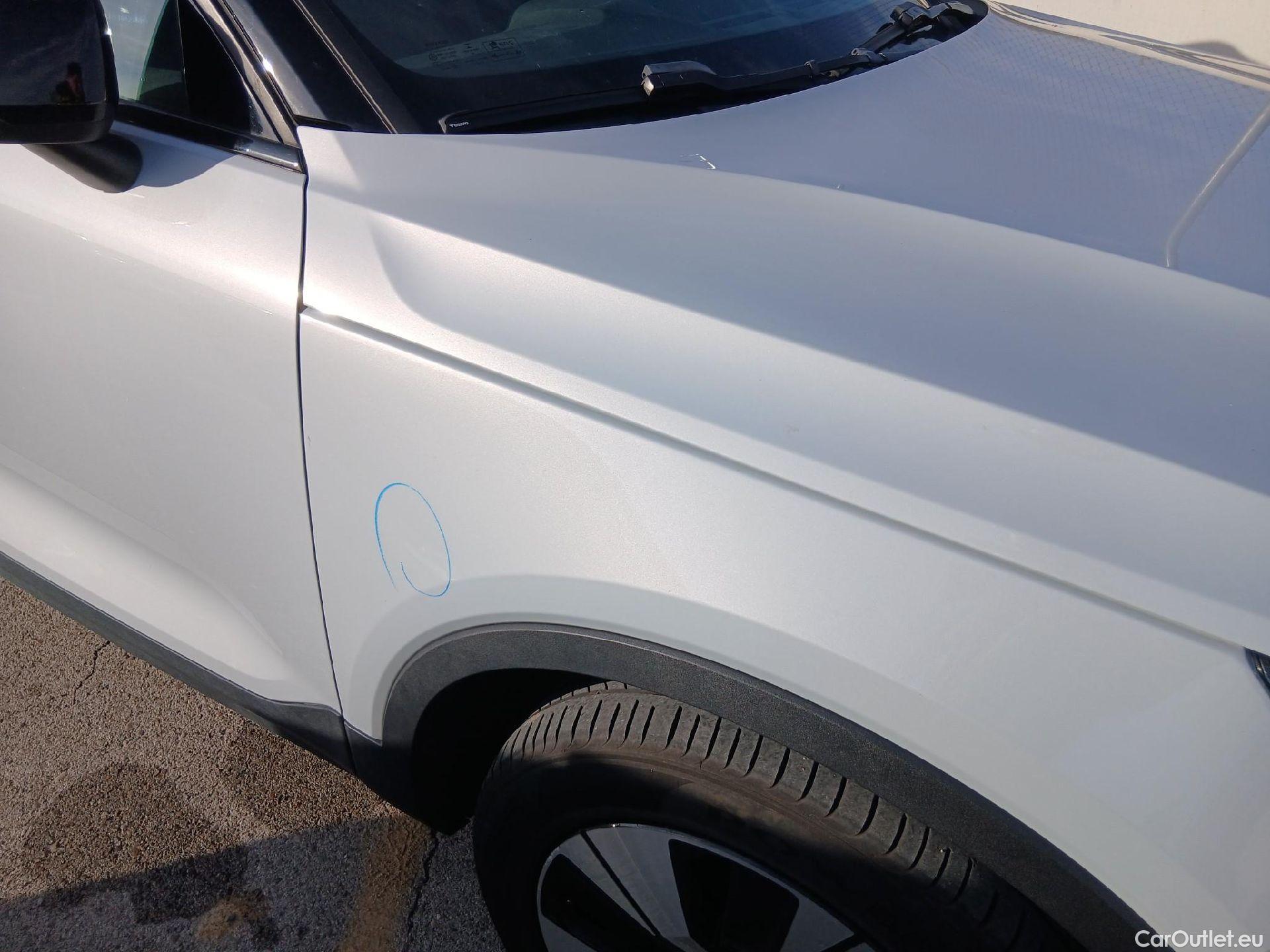  Volvo  XC 40 VOLVO XC40 / 2017 / 5P / todoterreno 1.5 T4 Twin Recharge R-Design Exp Auto #31