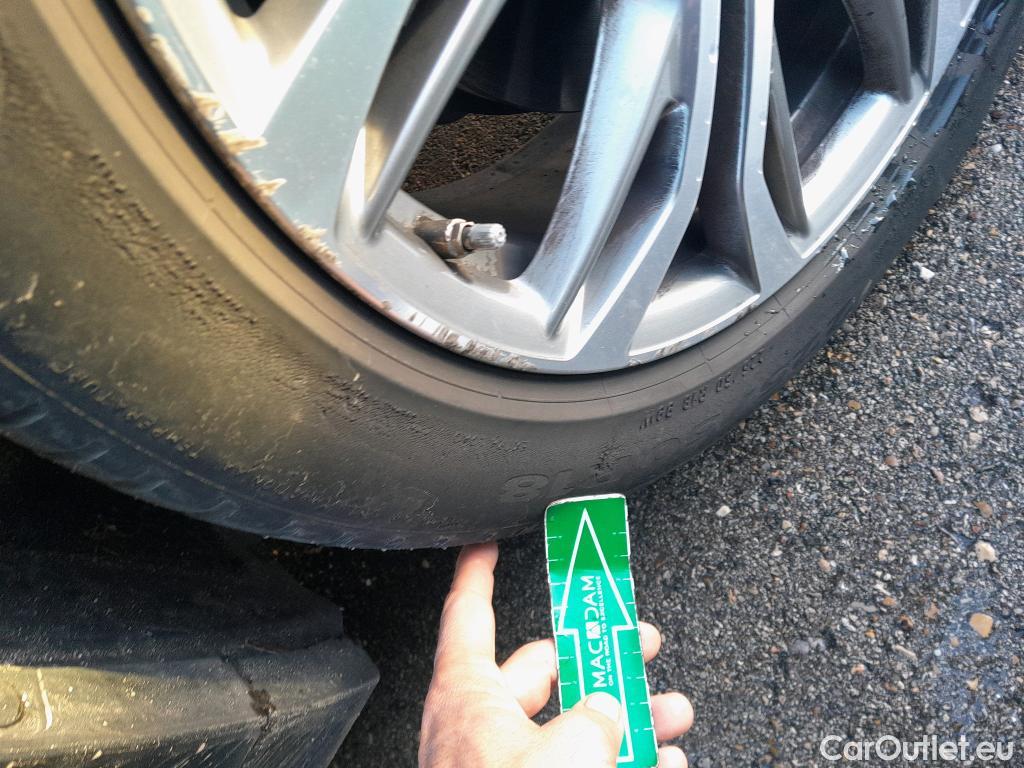  Bmw  X2 BMW  sDrive18i (CX3) #4