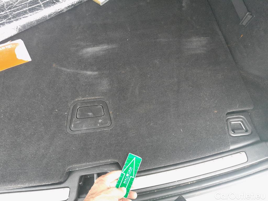  Volvo  V60 VOLVO  Cross Country / 2018 / 5P / familiar 2.0 D4 Auto AWD #13