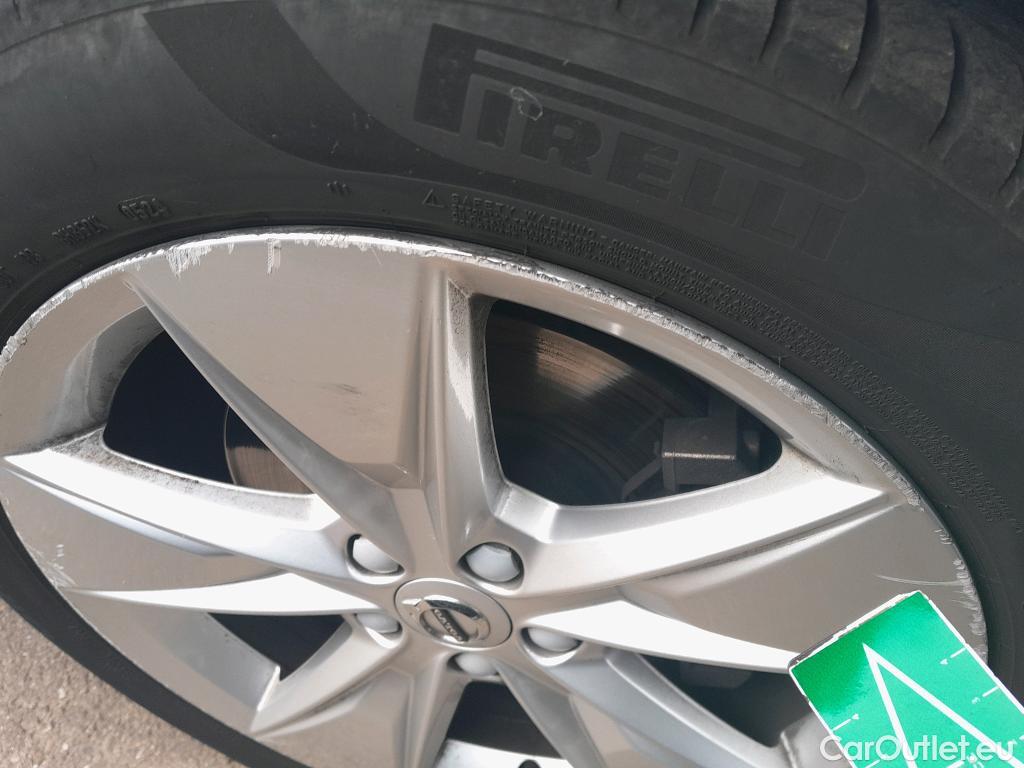  Volvo  V60 VOLVO  Cross Country / 2018 / 5P / familiar 2.0 D4 Auto AWD #18