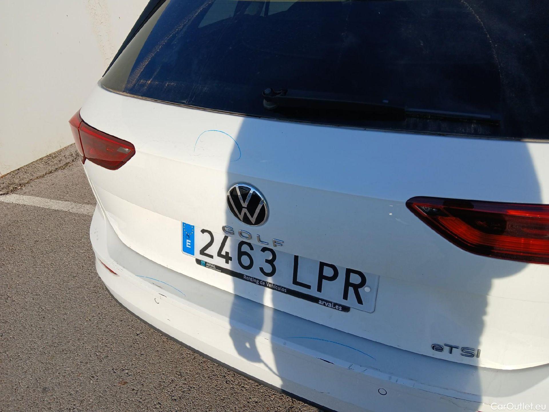  Volkswagen  Golf  VOLKSWAGEN / 2020 / 5P / familiar Life 1.5 eTSI 110kW (150CV) DSG Variant #32