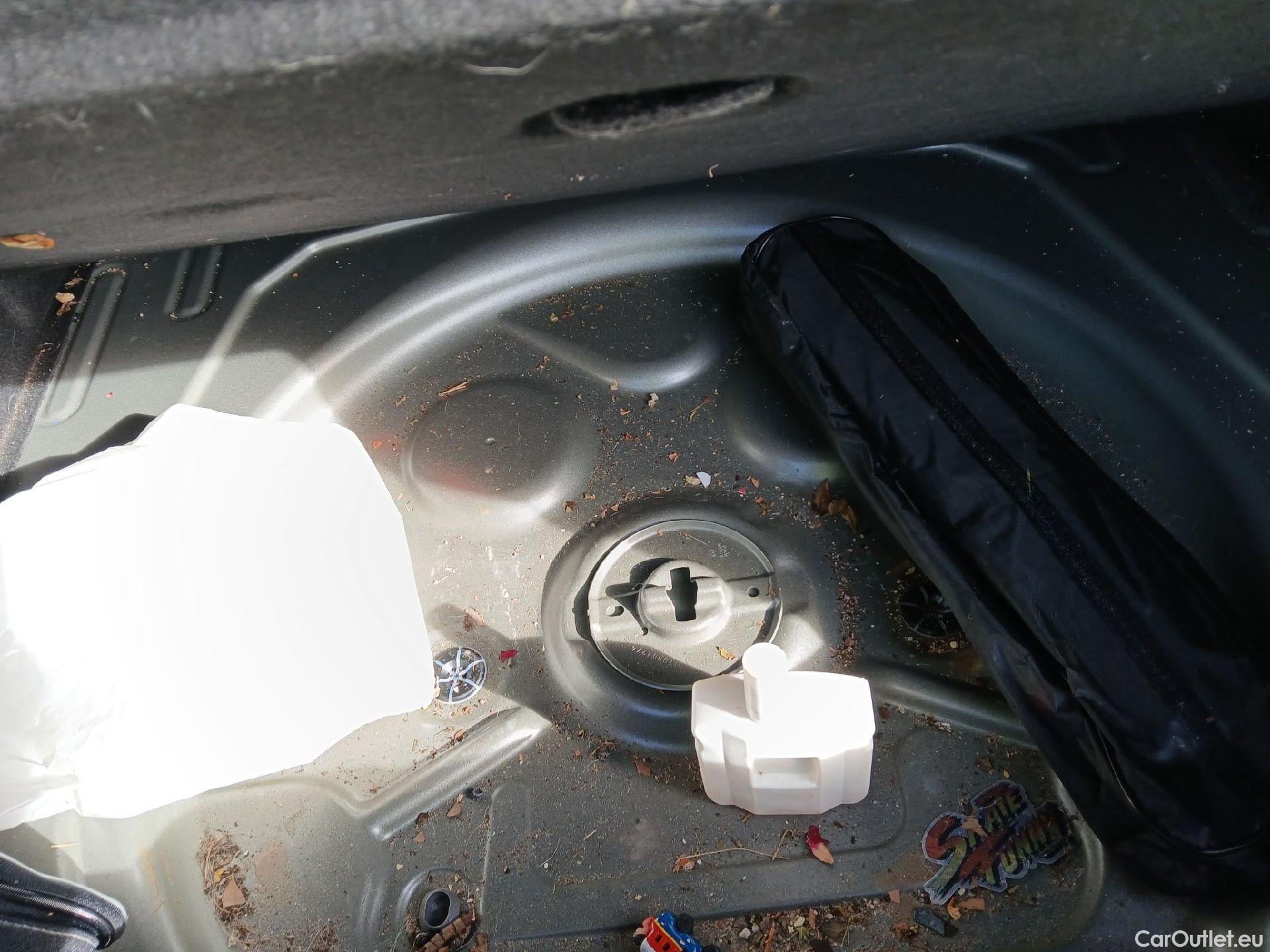  Volkswagen  Tiguan  Life 1.5 TSI 150CV MT6 E6d #4