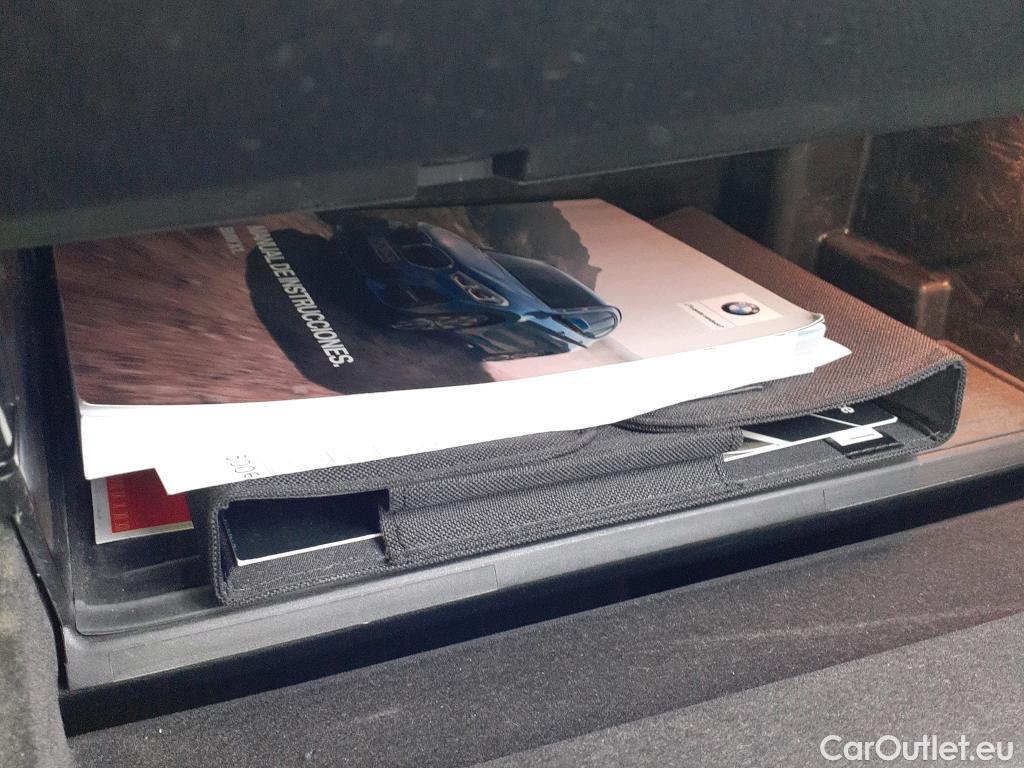  Bmw  X1 BMW  / 2019 / 5P / todoterreno sDrive18d #26