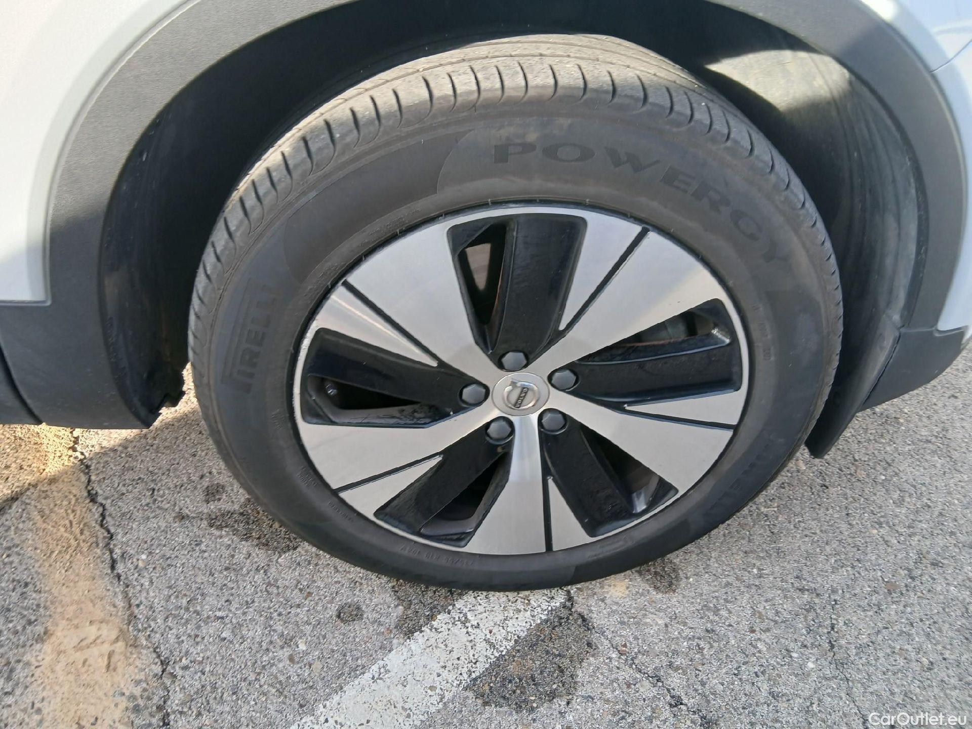  Volvo  XC 40 VOLVO XC40 / 2017 / 5P / todoterreno 1.5 T4 Twin Recharge R-Design Exp Auto #10