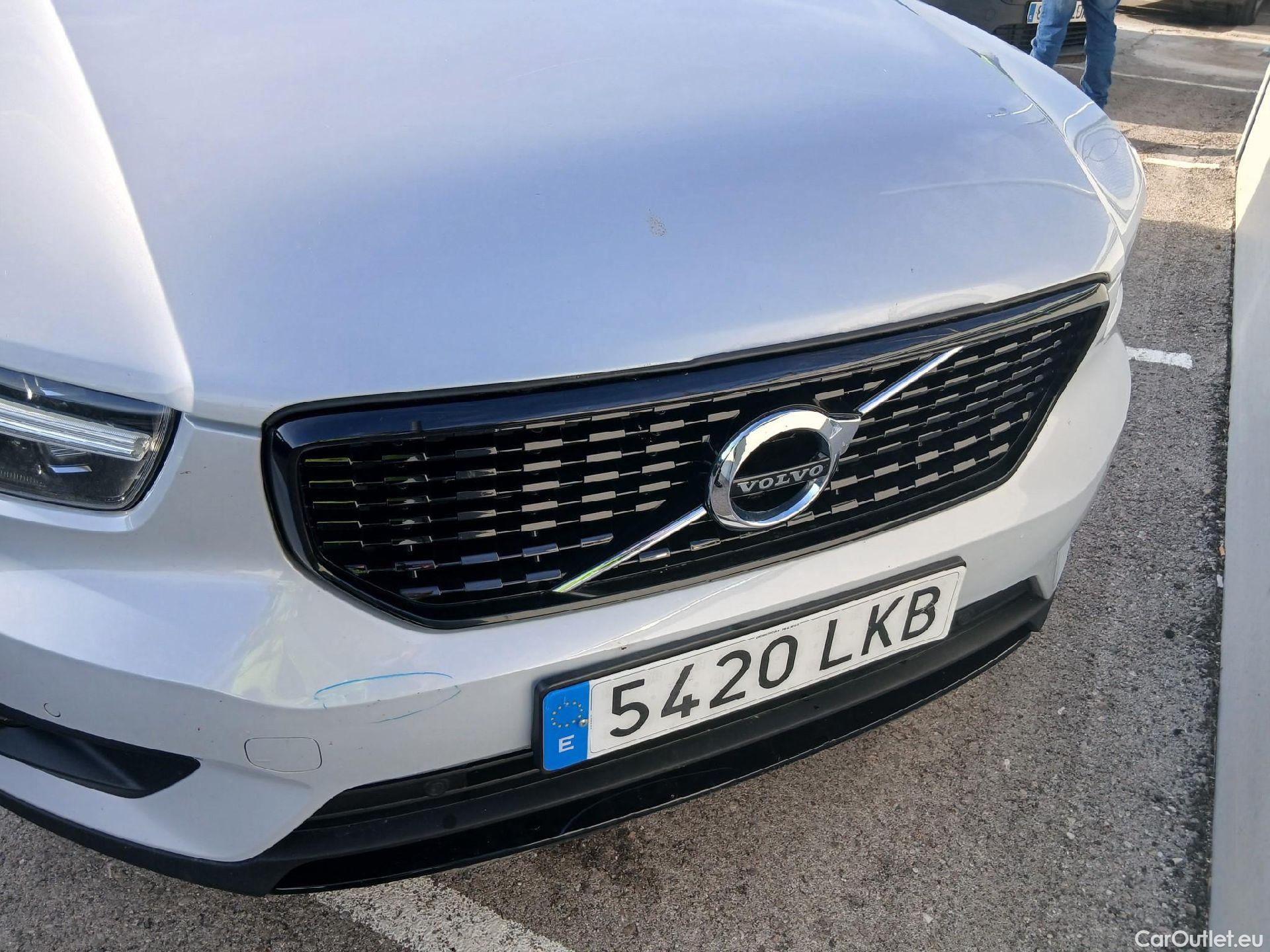  Volvo  XC 40 VOLVO XC40 / 2017 / 5P / todoterreno 1.5 T4 Twin Recharge R-Design Exp Auto #15