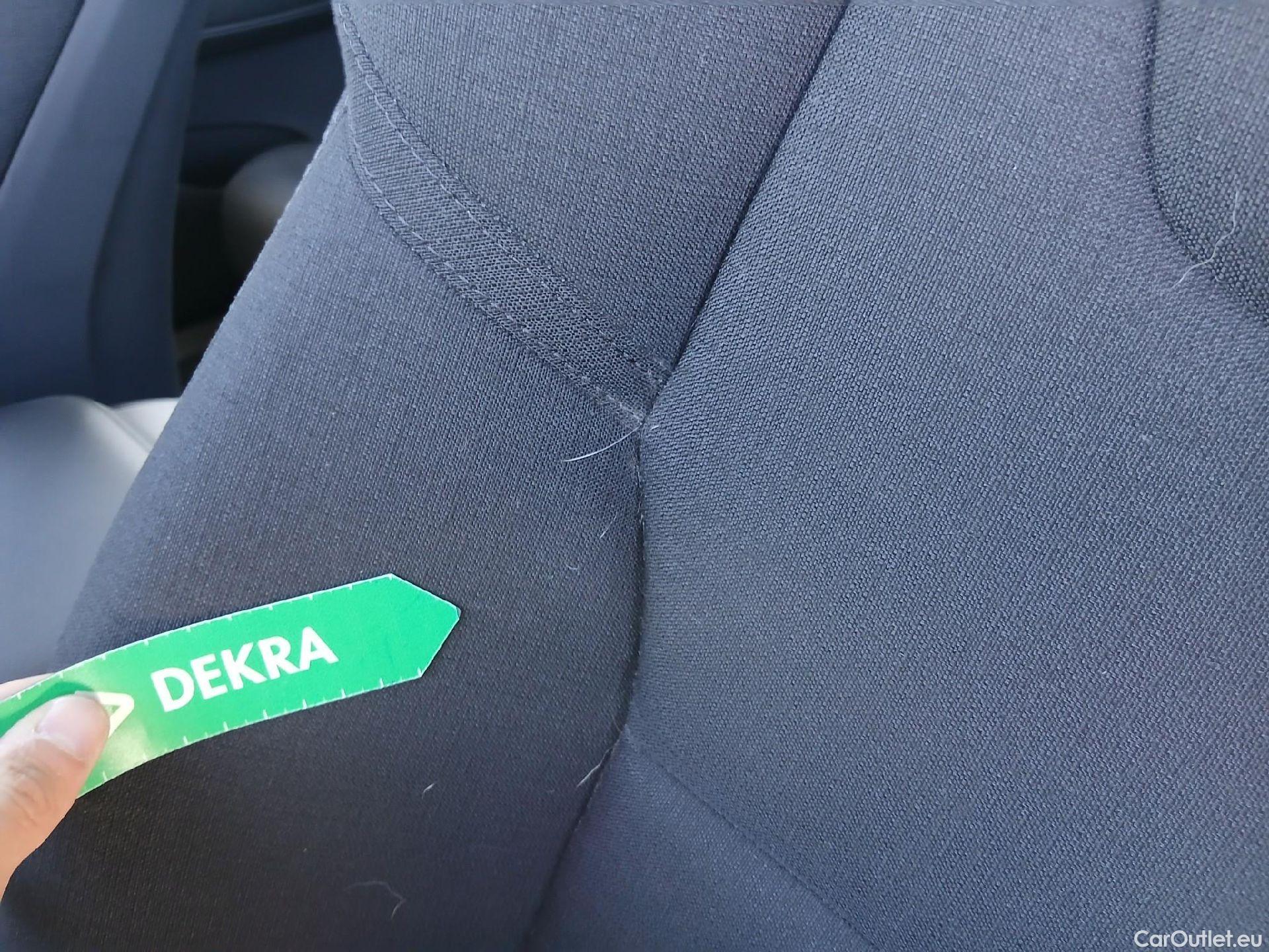  Volvo  XC60 VOLVO  / 2017 / 5P / todoterreno 2.0 T6 AWD Recharge R-Design Exp Auto #9