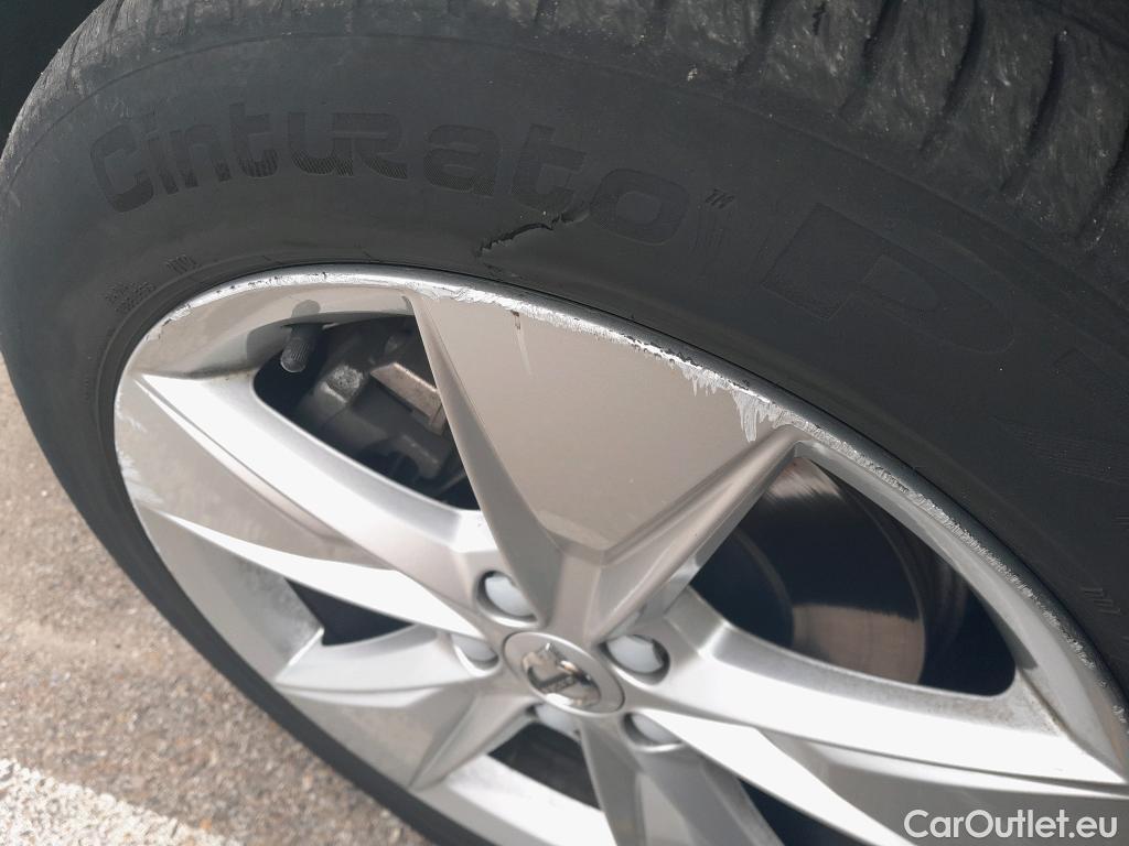  Volvo  V60 VOLVO  Cross Country / 2018 / 5P / familiar 2.0 D4 Auto AWD #15