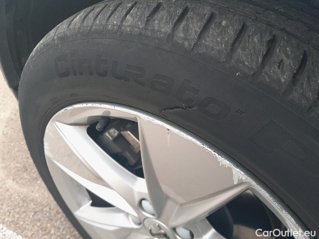  Volvo  V60 VOLVO  Cross Country / 2018 / 5P / familiar 2.0 D4 Auto AWD #5