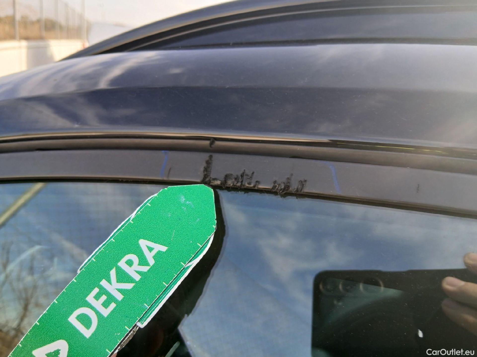  Volvo  XC 40 VOLVO XC40 / 2017 / 5P / todoterreno 1.5 T4 Twin Recharge R-Design Exp Auto #22