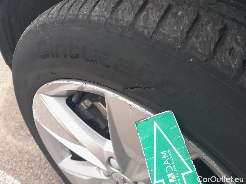  Volvo  V60 VOLVO  Cross Country / 2018 / 5P / familiar 2.0 D4 Auto AWD #6