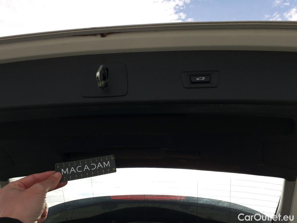  Bmw  X1 BMW  / 2019 / 5P / todoterreno sDrive18d #23