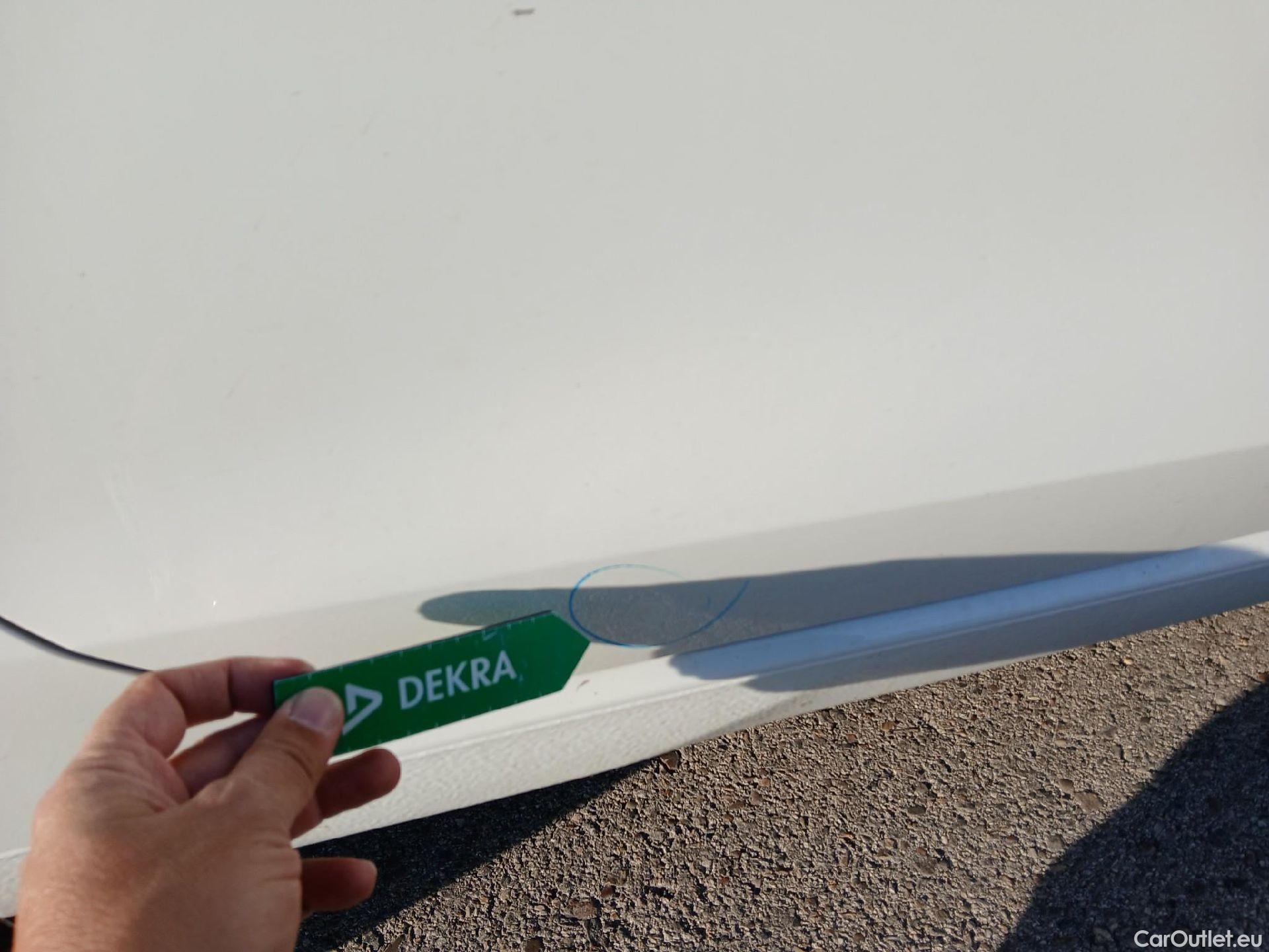  Volkswagen  Golf  VOLKSWAGEN / 2020 / 5P / familiar Life 1.5 eTSI 110kW (150CV) DSG Variant #34