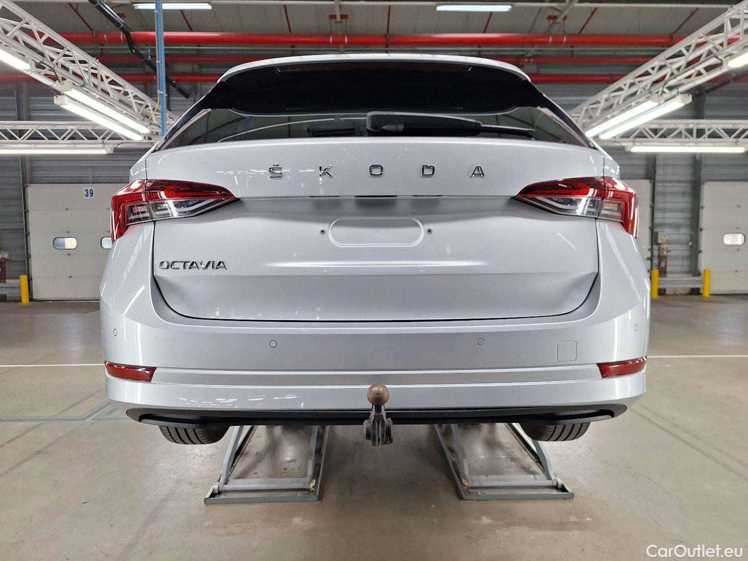  Skoda  Octavia Skoda,  Combi '20, Skoda  Combi 2.0 CRTDI 85kW Ambition 5d #11