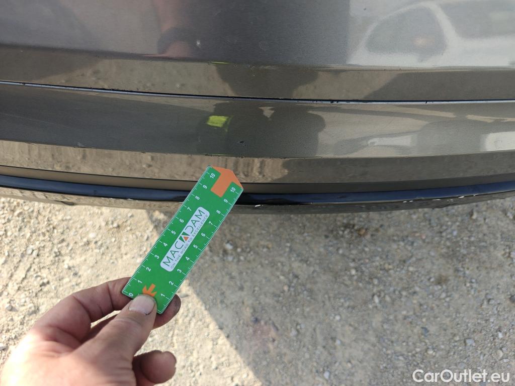  Land Rover  Range Rover LAND ROVER  Velar / 2017 / 5P / todoterreno 2.0 I4 PHEV 297kW (404CV) S 4WD Auto #32