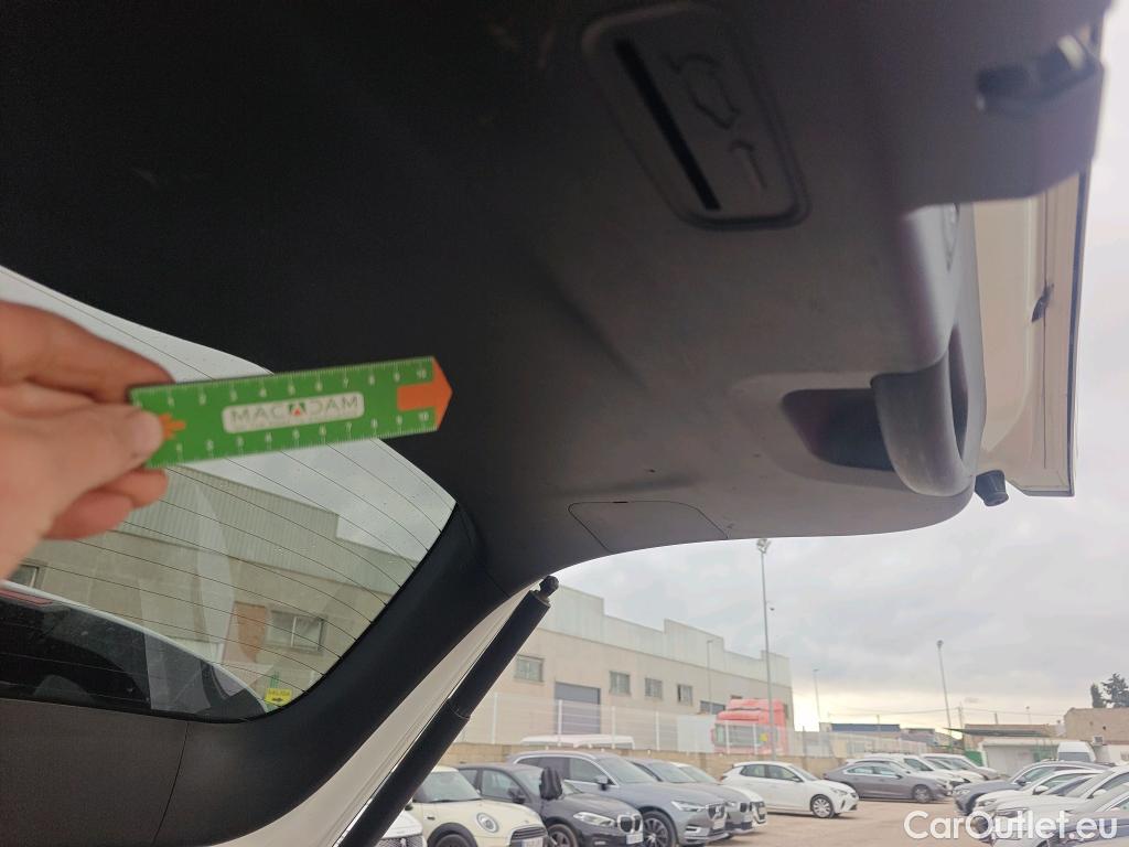  Hyundai  Tucson HYUNDAI  / 2020 / 5P / todoterreno 1.6 TGDI PHEV 195kW Tecno Sky Auto 4x4 #9