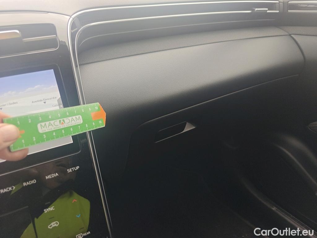  Hyundai  Tucson HYUNDAI  / 2020 / 5P / todoterreno 1.6 TGDI 169kW HEV Tecno Auto 2C #10