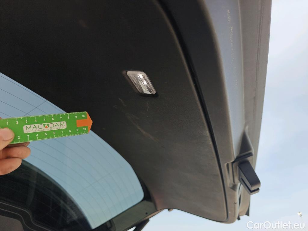  Land Rover  Range Rover LAND ROVER  Velar / 2017 / 5P / todoterreno 2.0 I4 PHEV 297kW (404CV) S 4WD Auto #28