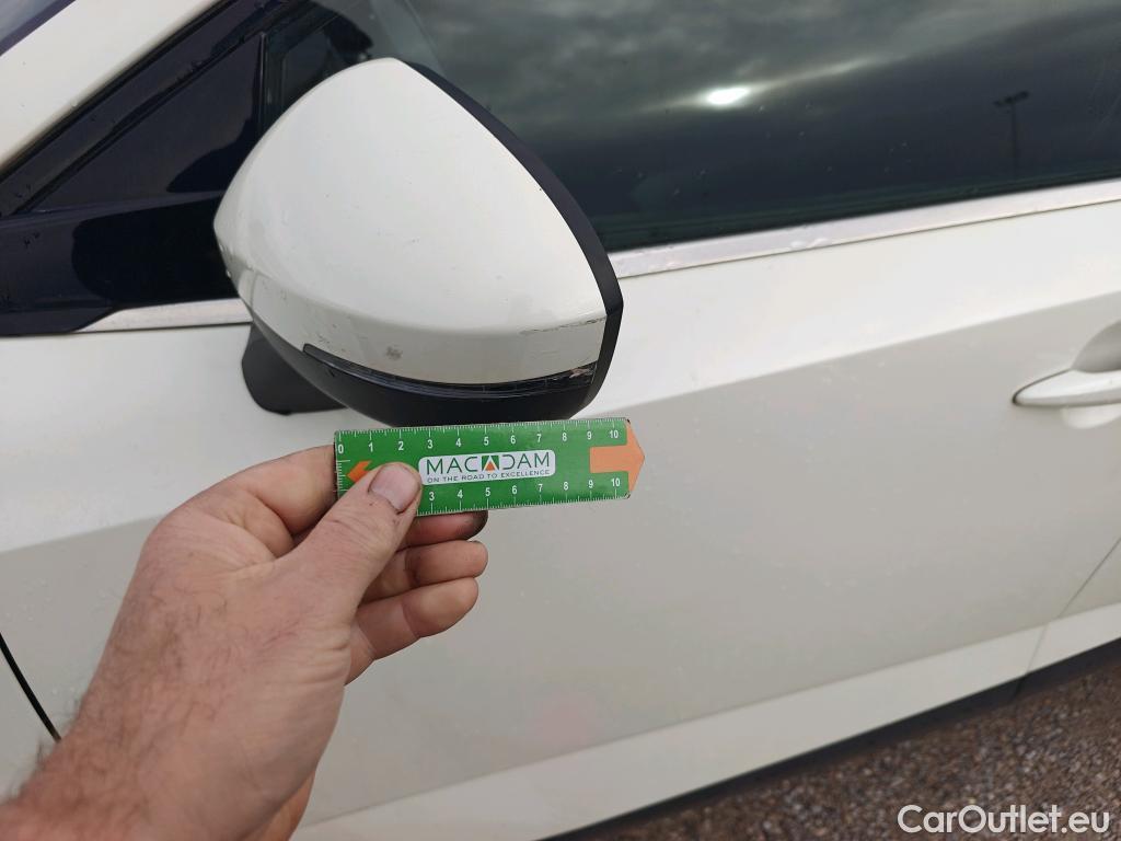  Nissan  Qashqai NISSAN  / 2021 / 5P / todoterreno DIG-T 116kW (158CV) mHEV Xtronic Acenta (AC2) #12