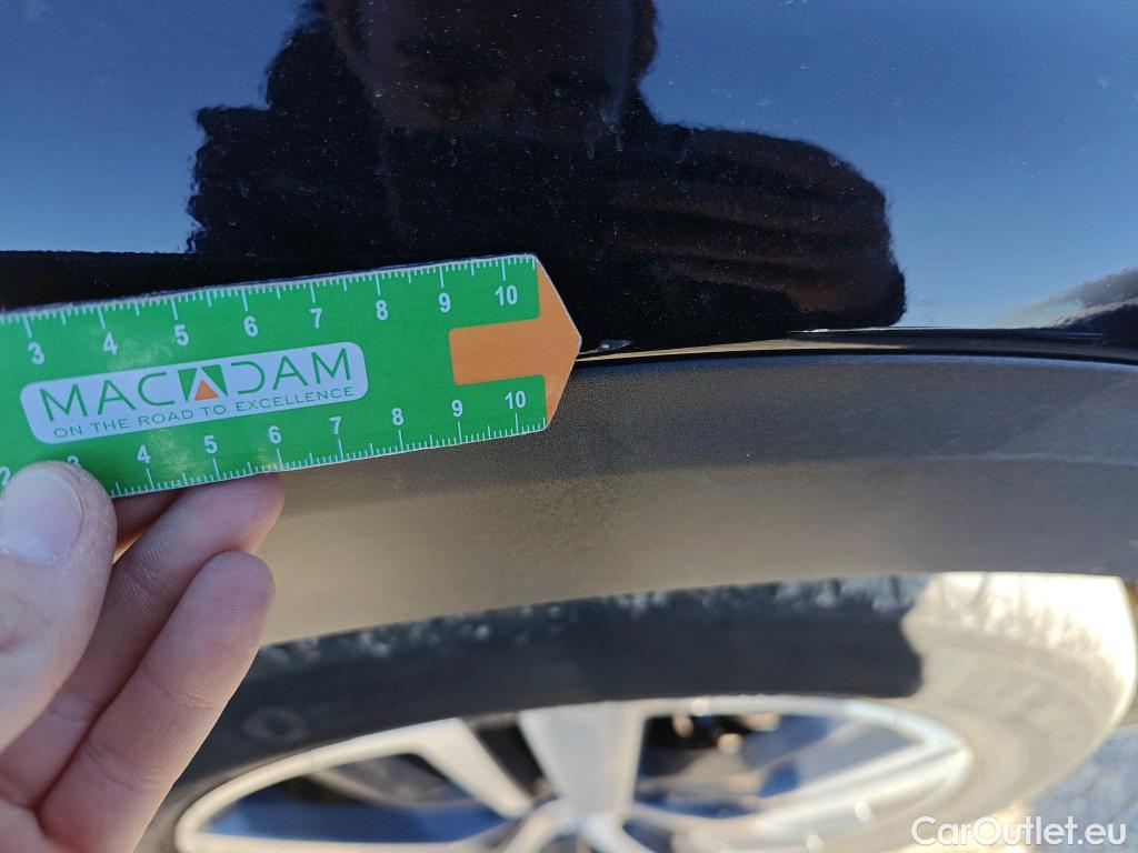  Peugeot  3008 PEUGEOT  Hybrid / 2020 / 5P / todoterreno 225 e-EAT8 Allure #74