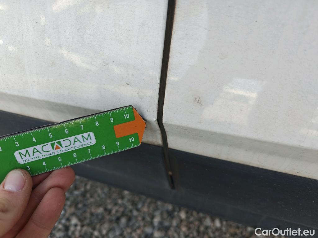  Seat  Arona SEAT  / 2017 / 5P / todoterreno 1.0 TSI 81kW (110CV) Style Plus (AC) #32