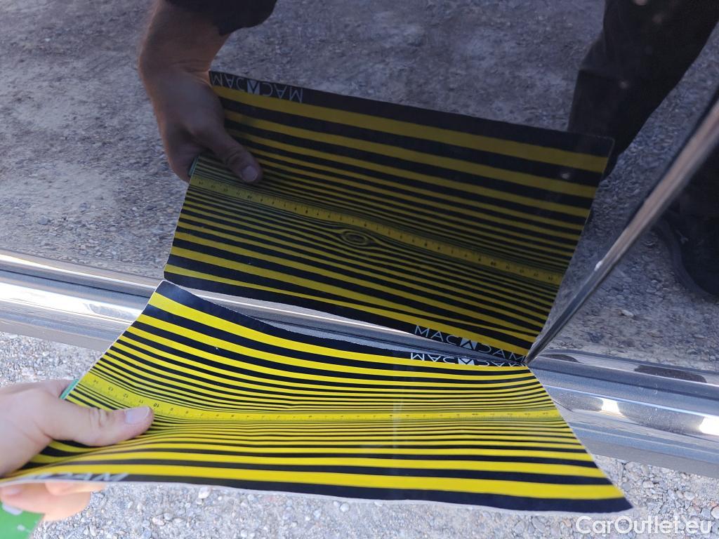  Peugeot  3008 PEUGEOT  Hybrid / 2020 / 5P / todoterreno 225 e-EAT8 Allure #31