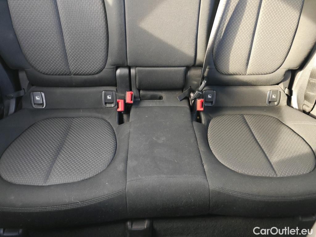  Bmw  X2 BMW  / 2017 / 5P / todoterreno sDrive18d (AC) #23