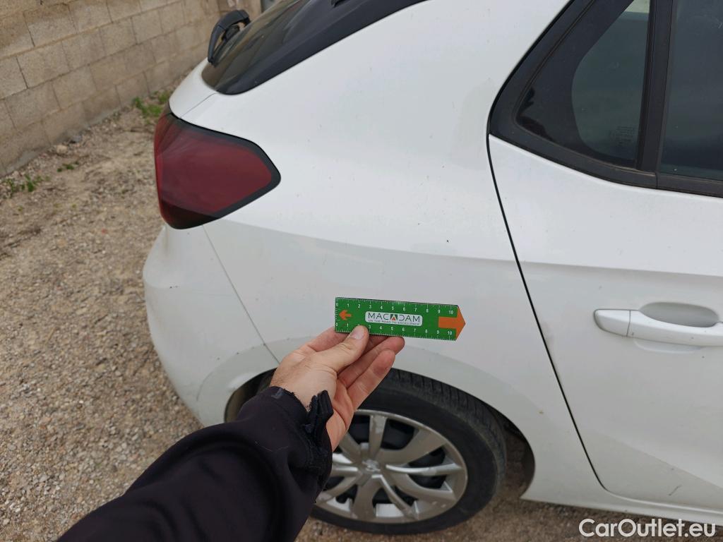  Opel  Corsa OPEL  / 2019 / 5P / berlina con portón 1.5D DT 74kW (100CV) Edition #27