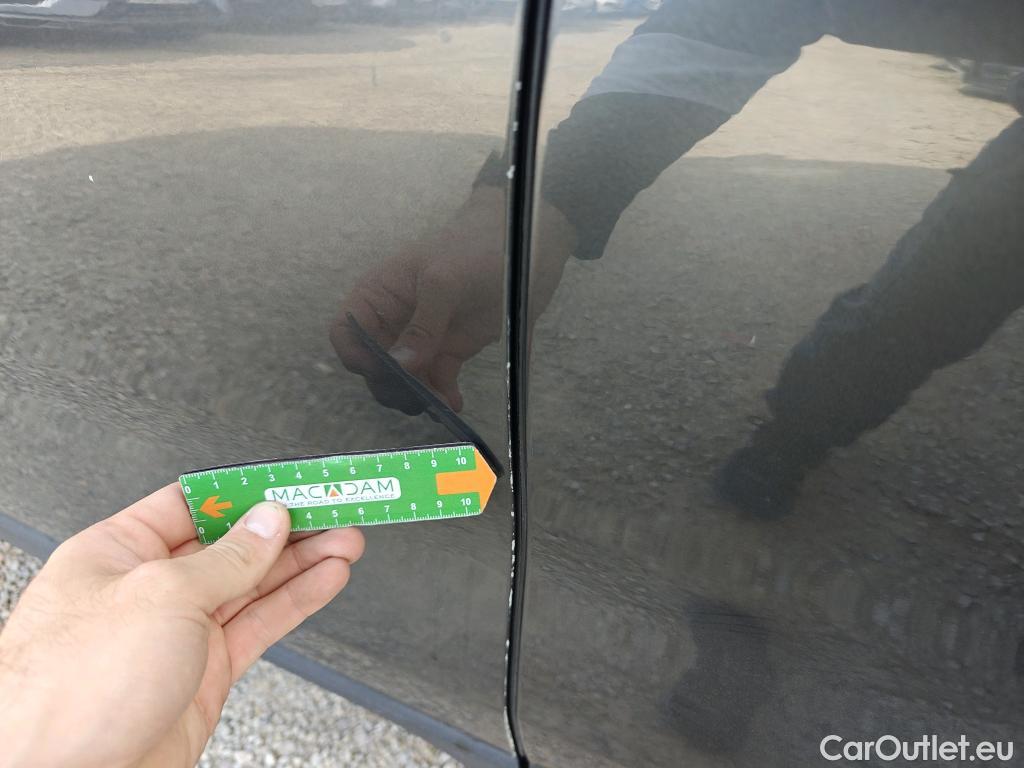  Bmw  X2 BMW  / 2017 / 5P / todoterreno sDrive18d (AC) #4