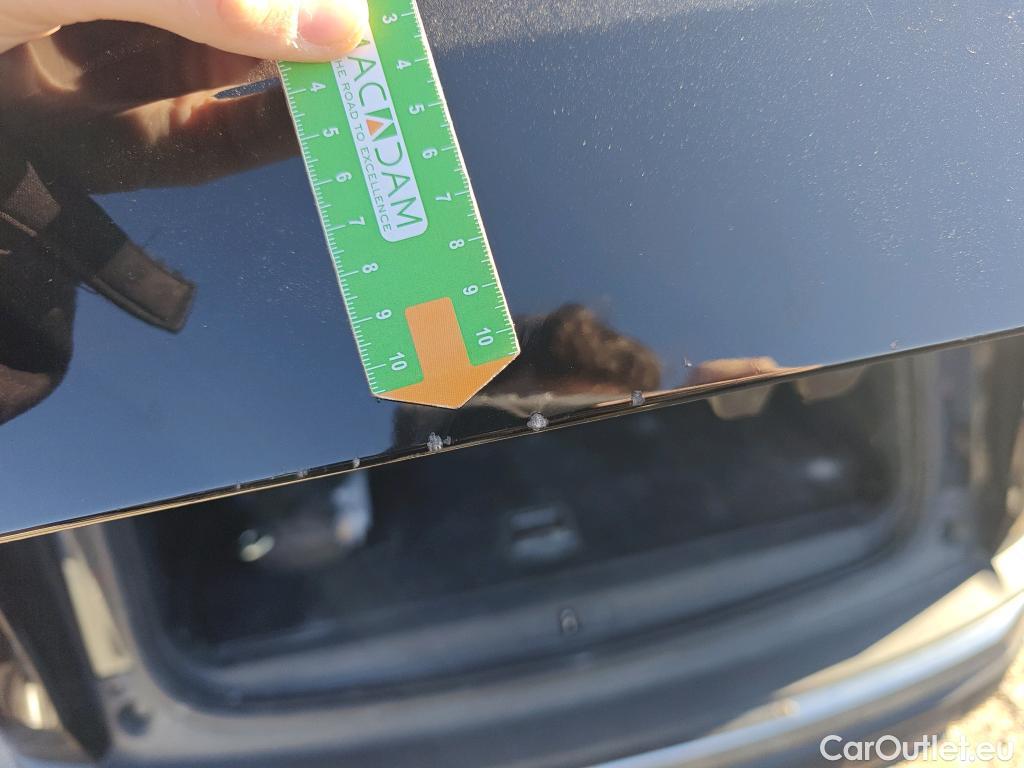  Peugeot  3008 PEUGEOT  Hybrid / 2020 / 5P / todoterreno 225 e-EAT8 Allure #10