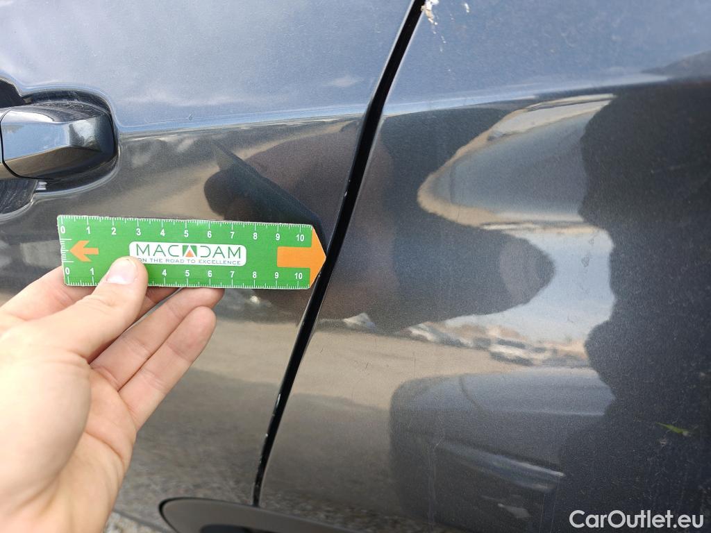  Bmw  X2 BMW  / 2017 / 5P / todoterreno sDrive18d (AC) #17