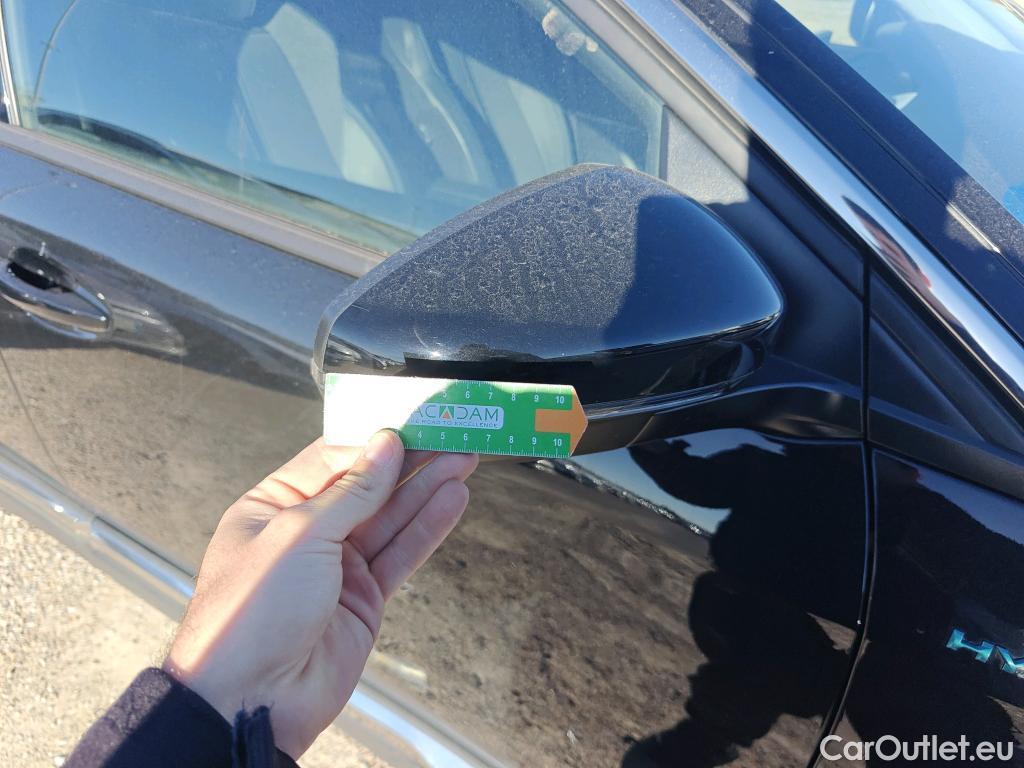  Peugeot  3008 PEUGEOT  Hybrid / 2020 / 5P / todoterreno 225 e-EAT8 Allure #67