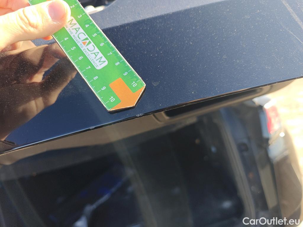  Peugeot  3008 PEUGEOT  Hybrid / 2020 / 5P / todoterreno 225 e-EAT8 Allure #13