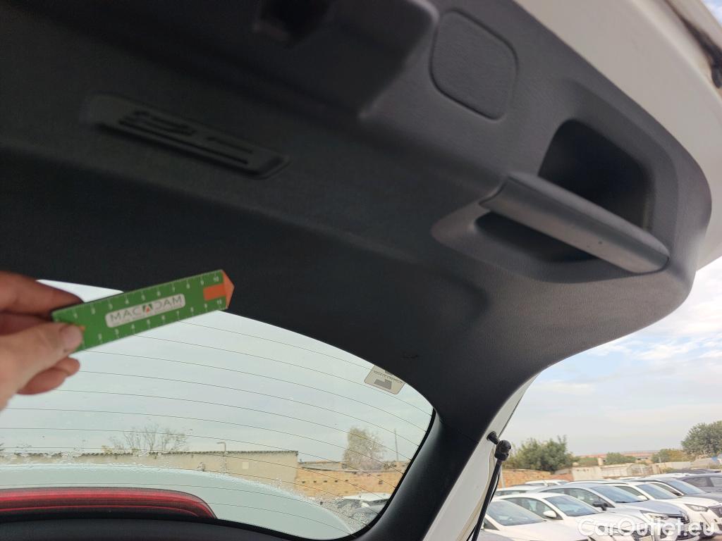  KIA  XCeed KIA  / 2019 / 5P / todoterreno 1.0 T-GDi Drive 88kW (120CV) #4