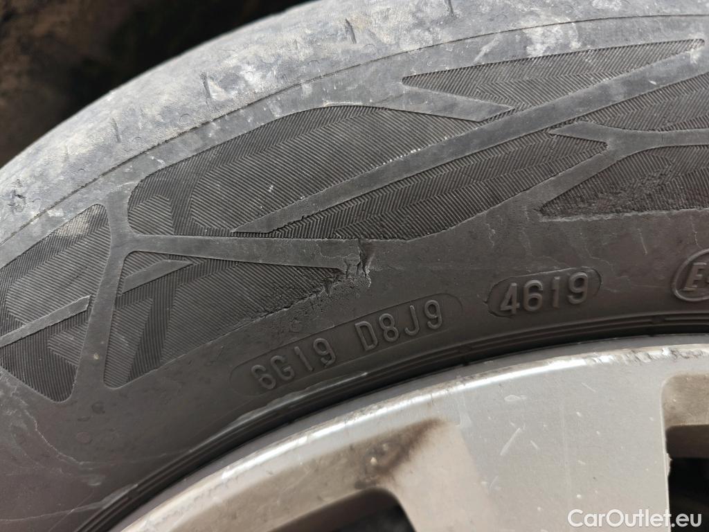  Opel  Corsa OPEL  / 2019 / 5P / berlina con portón 1.5D DT 74kW (100CV) Edition #31