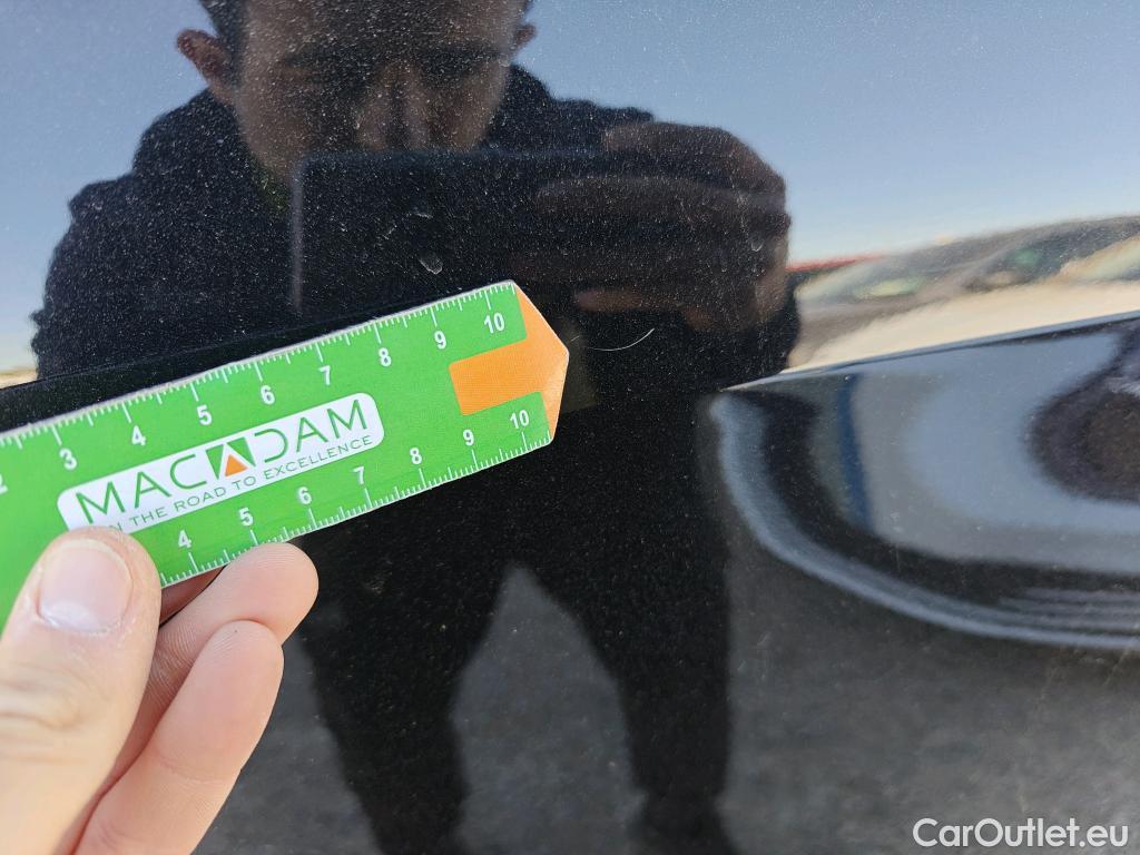  Peugeot  3008 PEUGEOT  Hybrid / 2020 / 5P / todoterreno 225 e-EAT8 Allure #35