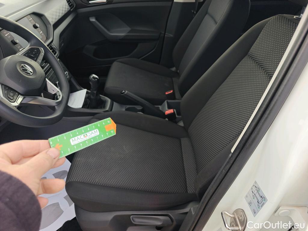  Volkswagen  T-CROSS VOLKSWAGEN  / 2018 / 5P / todoterreno Edition 1.0 TSI 70kW (95CV) #4