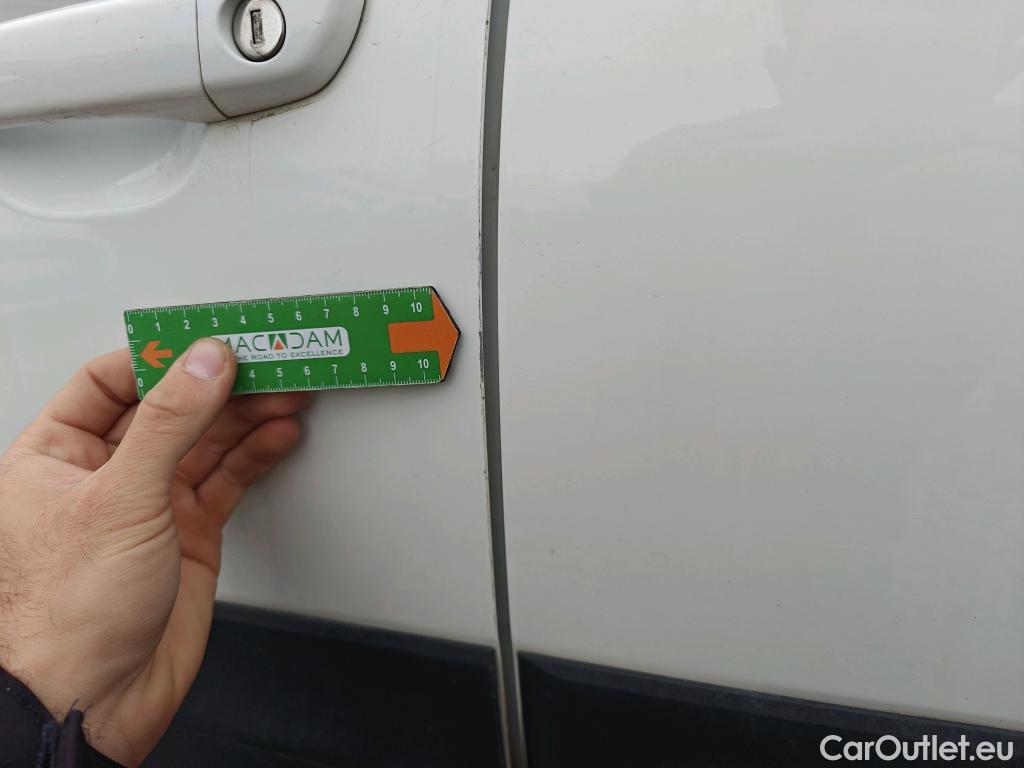  Citroen  C3 CITROEN  / 2020 / 5P / berlina con portón PureTech 60KW (83CV) FEEL #9