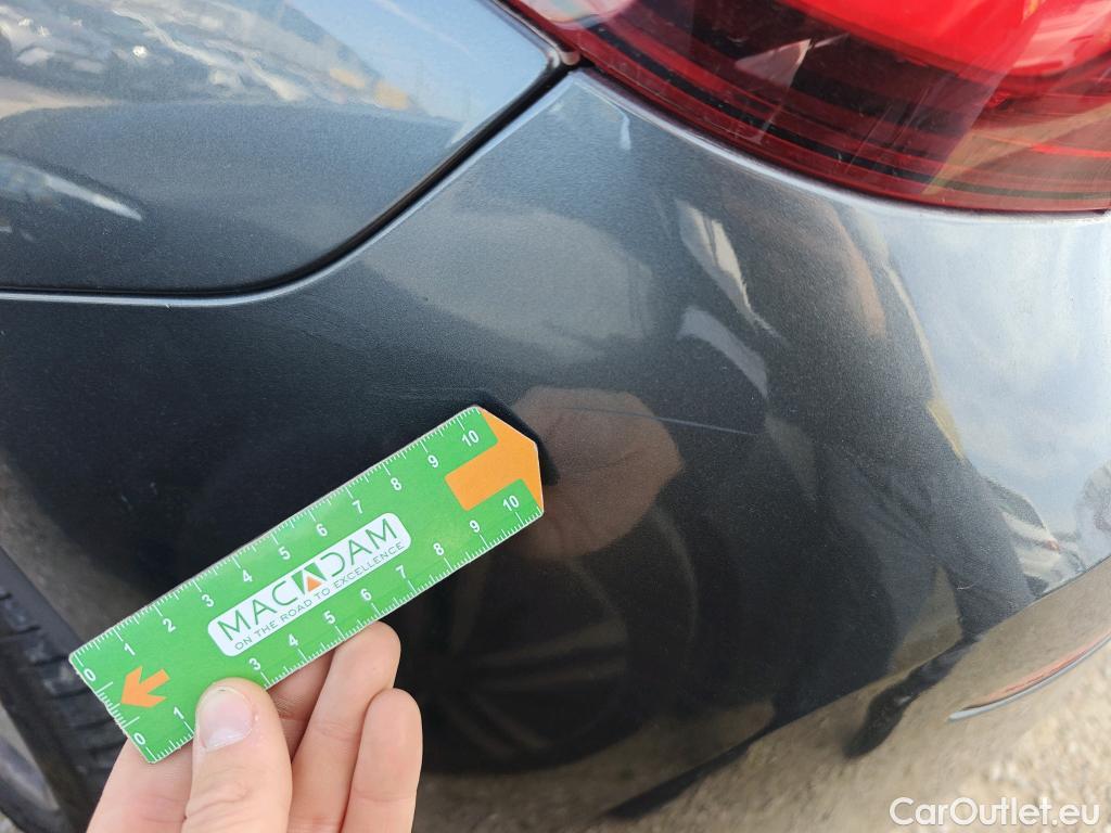  Bmw  X2 BMW  / 2017 / 5P / todoterreno sDrive18d (AC) #48