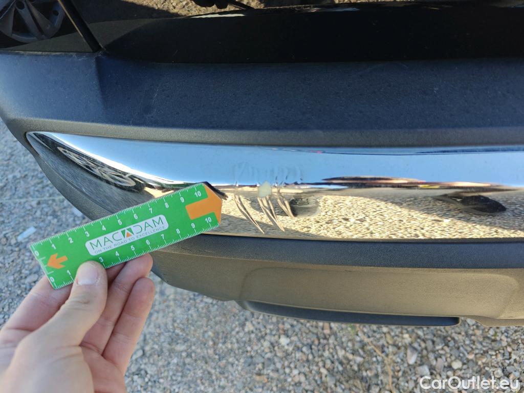  Peugeot  3008 PEUGEOT  Hybrid / 2020 / 5P / todoterreno 225 e-EAT8 Allure #7