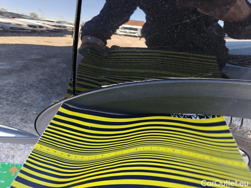  Peugeot  3008 PEUGEOT  Hybrid / 2020 / 5P / todoterreno 225 e-EAT8 Allure #27