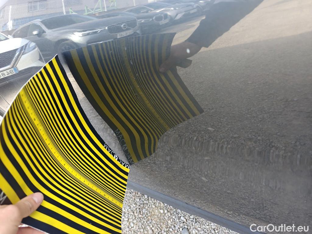  Bmw  X2 BMW  / 2017 / 5P / todoterreno sDrive18d (AC) #2