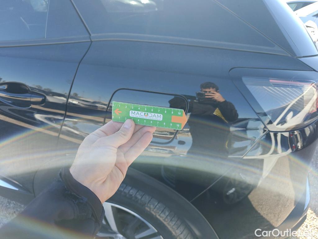  Peugeot  3008 PEUGEOT  Hybrid / 2020 / 5P / todoterreno 225 e-EAT8 Allure #26